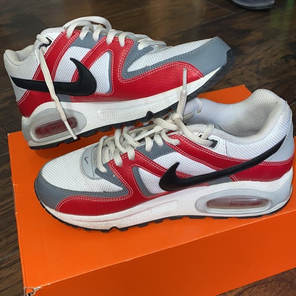 Nike AirMax - RED/BLACK/WHITE/GRAY - size 6youth - Picture 5 of 5